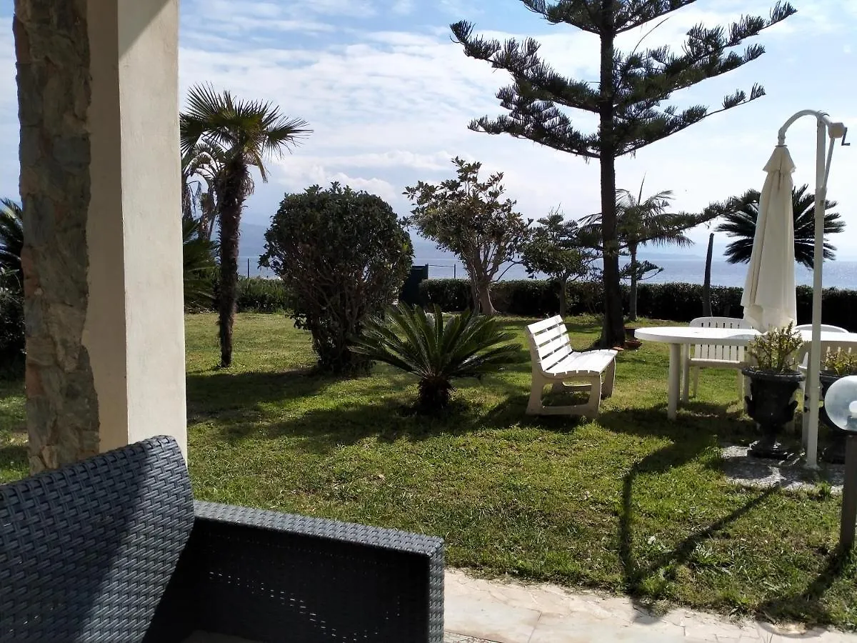 Villa Sullo Stretto Sant'Agata  Ιταλία