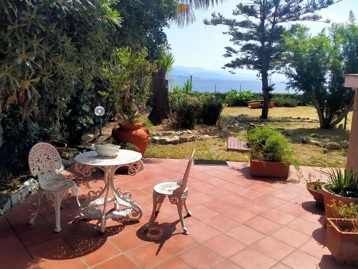 Villa Sullo Stretto Sant'Agata  Casa de Férias Sant'Agata (Sicily)