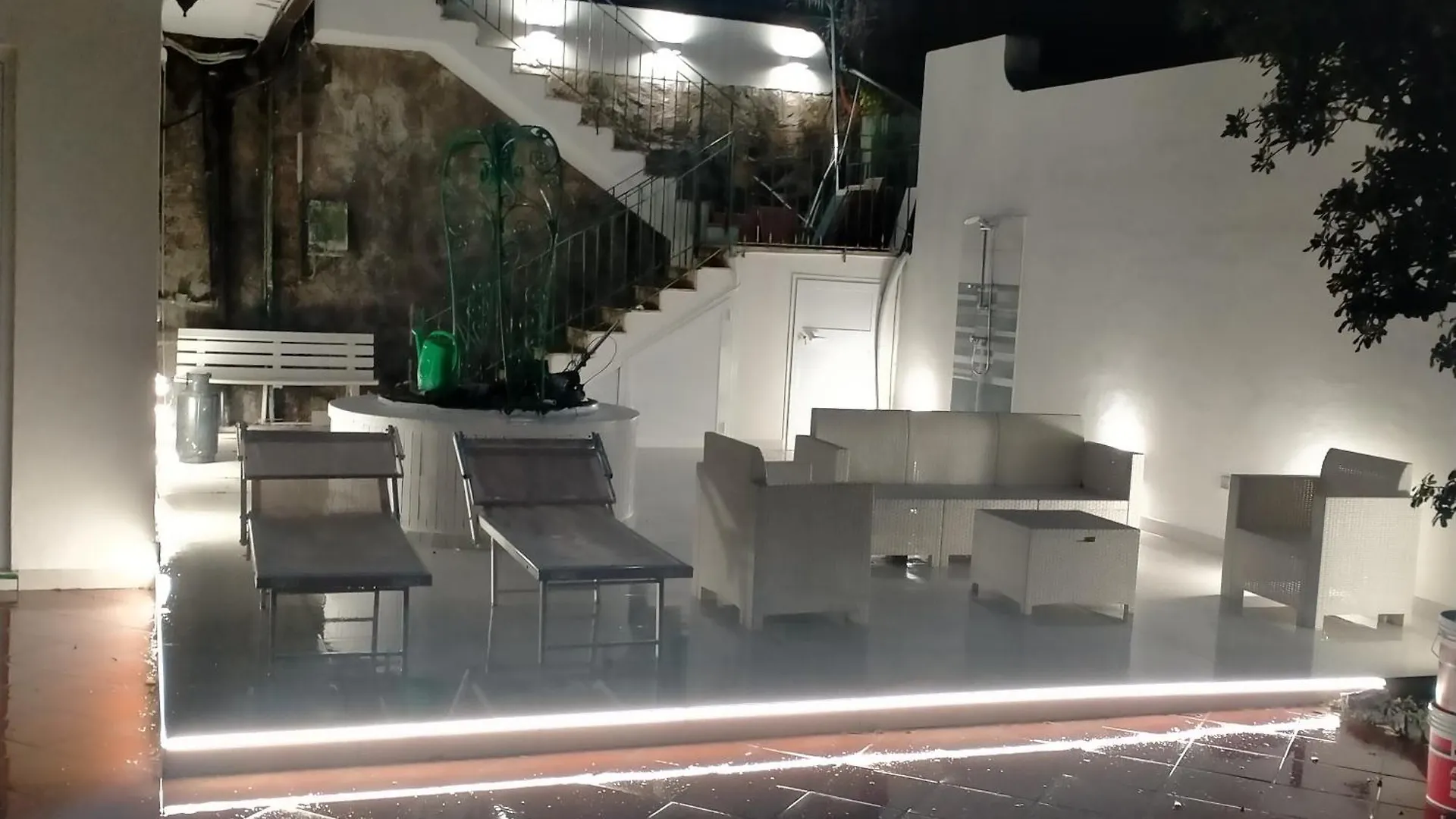 Villa Sullo Stretto Sant'Agata  Itália
